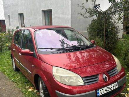 Рено Гранд Сценик 2004 в Надворной на Automoto.ua Красный Рено Гранд Сценик, объемом двигателя 2 л и пробегом 266 тыс. км за 4200 $, фото 1 на Automoto.ua