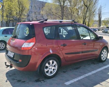 Красный Рено Гранд Сценик, объемом двигателя 2 л и пробегом 275 тыс. км за 3800 $, фото 1 на Automoto.ua