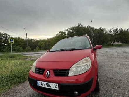 Рено Гранд Сценик 2005 в Харькове на Automoto.ua Красный Рено Гранд Сценик, объемом двигателя 1.6 л и пробегом 215 тыс. км за 4500 $, фото 1 на Automoto.ua