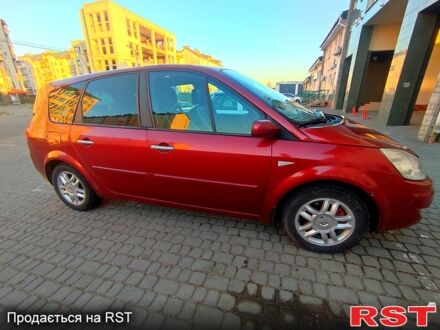 Рено Гранд Сценік 2008 у Львові на Automoto.ua Червоний Рено Гранд Сценік, об'ємом двигуна 19 л та пробігом 279 тис. км за 5800 $, фото 1 на Automoto.ua