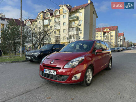 Красный Рено Гранд Сценик, объемом двигателя 1.9 л и пробегом 289 тыс. км за 6500 $, фото 1 на Automoto.ua