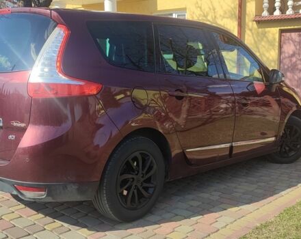 Червоний Рено Гранд Сценік, об'ємом двигуна 1.5 л та пробігом 186 тис. км за 8900 $, фото 1 на Automoto.ua