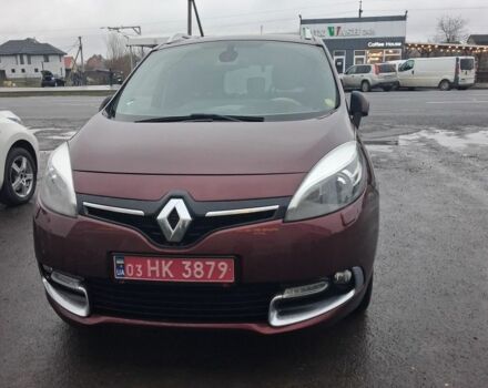 Красный Рено Гранд Сценик, объемом двигателя 0 л и пробегом 217 тыс. км за 11000 $, фото 1 на Automoto.ua