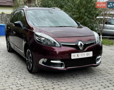 Червоний Рено Гранд Сценік, об'ємом двигуна 1.5 л та пробігом 181 тис. км за 10400 $, фото 1 на Automoto.ua