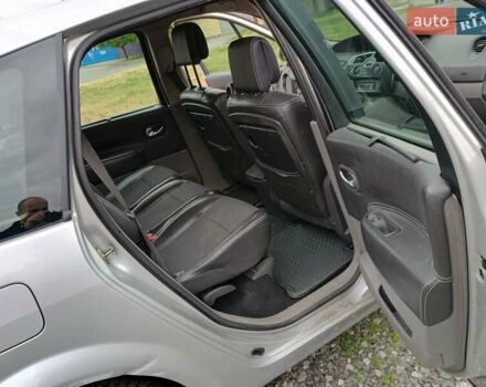 Рено Гранд Сценик, объемом двигателя 1.9 л и пробегом 340 тыс. км за 3000 $, фото 12 на Automoto.ua