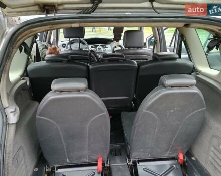 Рено Гранд Сценик, объемом двигателя 1.9 л и пробегом 340 тыс. км за 3000 $, фото 15 на Automoto.ua