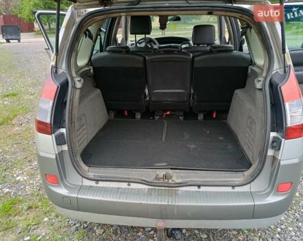 Рено Гранд Сценик, объемом двигателя 1.9 л и пробегом 340 тыс. км за 3000 $, фото 13 на Automoto.ua