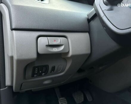 Рено Гранд Сценік, об'ємом двигуна 2 л та пробігом 211 тис. км за 5600 $, фото 23 на Automoto.ua