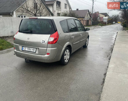 Рено Гранд Сценик, объемом двигателя 2 л и пробегом 249 тыс. км за 5300 $, фото 3 на Automoto.ua