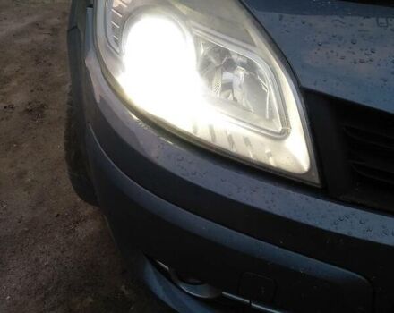 Рено Гранд Сценік, об'ємом двигуна 2 л та пробігом 325 тис. км за 4700 $, фото 18 на Automoto.ua