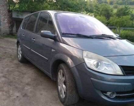 Рено Гранд Сценік, об'ємом двигуна 2 л та пробігом 325 тис. км за 4700 $, фото 3 на Automoto.ua