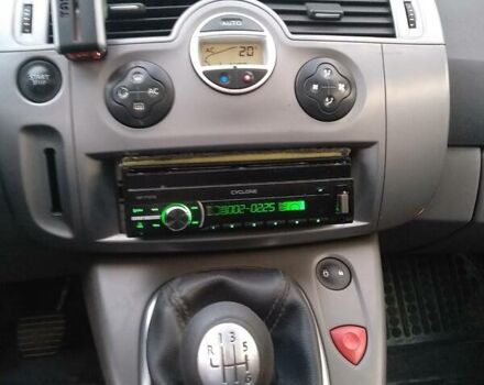 Рено Гранд Сценік, об'ємом двигуна 2 л та пробігом 325 тис. км за 4700 $, фото 14 на Automoto.ua