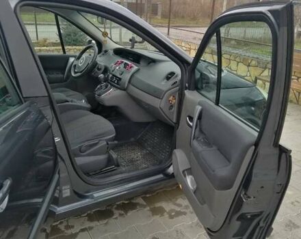 Рено Гранд Сценик, объемом двигателя 1.87 л и пробегом 225 тыс. км за 5700 $, фото 5 на Automoto.ua