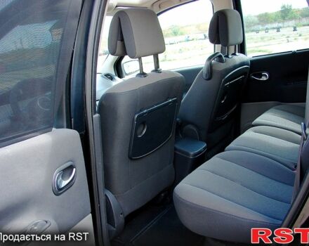 Рено Гранд Сценік, об'ємом двигуна 1.6 л та пробігом 231 тис. км за 5900 $, фото 8 на Automoto.ua