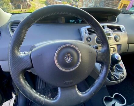 Рено Гранд Сценик, объемом двигателя 1.6 л и пробегом 205 тыс. км за 6200 $, фото 10 на Automoto.ua