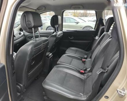 Рено Гранд Сценик, объемом двигателя 1.5 л и пробегом 247 тыс. км за 8200 $, фото 9 на Automoto.ua