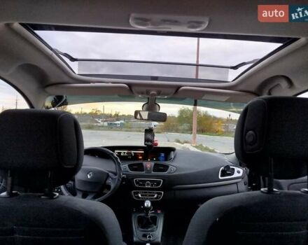 Рено Гранд Сценик 2009 в Николаеве на Automoto.ua Рено Гранд Сценик, объемом двигателя 1.4 л и пробегом 238 тыс. км за 8500 $, фото 4 на Automoto.ua