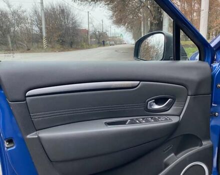 Рено Гранд Сценик, объемом двигателя 2 л и пробегом 200 тыс. км за 7999 $, фото 17 на Automoto.ua