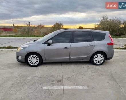 Рено Гранд Сценик 2009 в Николаеве на Automoto.ua Рено Гранд Сценик, объемом двигателя 1.4 л и пробегом 238 тыс. км за 8500 $, фото 3 на Automoto.ua