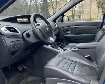 Рено Гранд Сценик, объемом двигателя 2 л и пробегом 200 тыс. км за 7999 $, фото 11 на Automoto.ua