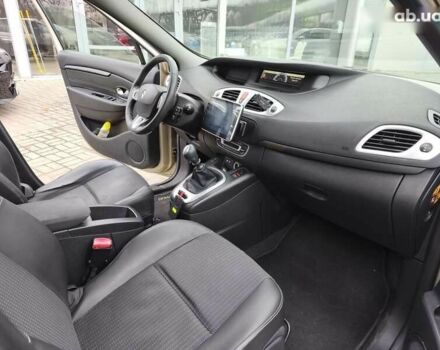 Рено Гранд Сценик, объемом двигателя 1.5 л и пробегом 247 тыс. км за 8200 $, фото 11 на Automoto.ua