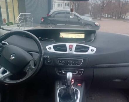 Рено Гранд Сценик, объемом двигателя 2 л и пробегом 238 тыс. км за 7550 $, фото 5 на Automoto.ua