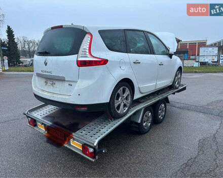 Рено Гранд Сценик, объемом двигателя 0 л и пробегом 134 тыс. км за 4950 $, фото 7 на Automoto.ua