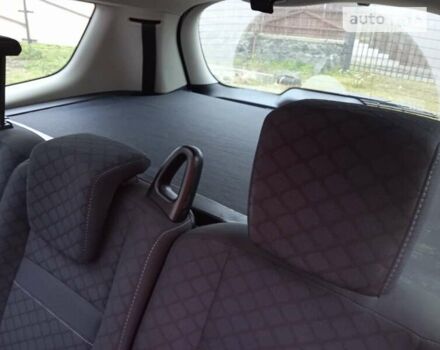 Рено Гранд Сценик, объемом двигателя 1.4 л и пробегом 248 тыс. км за 6700 $, фото 7 на Automoto.ua