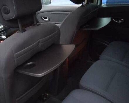 Рено Гранд Сценик, объемом двигателя 1.4 л и пробегом 248 тыс. км за 6700 $, фото 8 на Automoto.ua