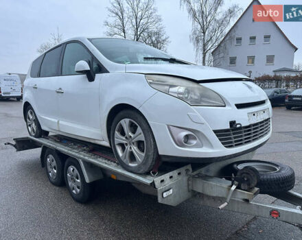 Рено Гранд Сценик, объемом двигателя 0 л и пробегом 134 тыс. км за 4950 $, фото 3 на Automoto.ua