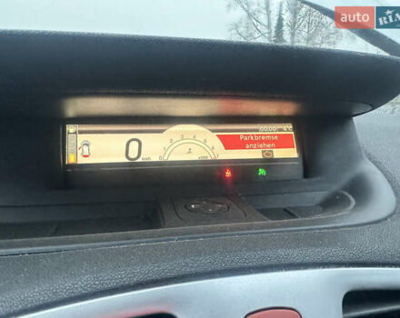 Рено Гранд Сценик, объемом двигателя 0 л и пробегом 134 тыс. км за 4950 $, фото 15 на Automoto.ua