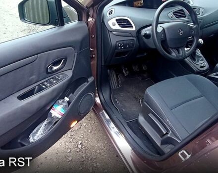 Рено Гранд Сценик, объемом двигателя 1.4 л и пробегом 185 тыс. км за 6950 $, фото 5 на Automoto.ua