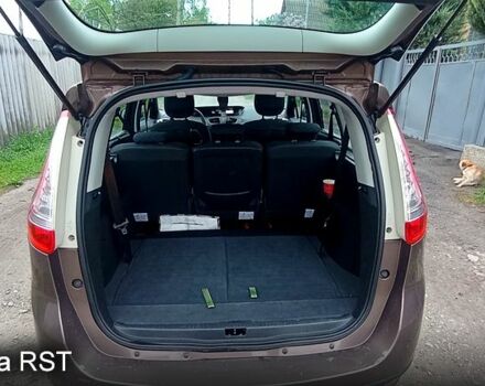 Рено Гранд Сценик, объемом двигателя 1.4 л и пробегом 185 тыс. км за 6950 $, фото 7 на Automoto.ua