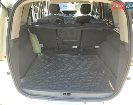 Рено Гранд Сценик, об'ємом двигуна 1.46 л та пробігом 308 тис. км за 6800 $, фото 20 на Automoto.ua