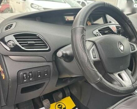 Рено Гранд Сценік, об'ємом двигуна 1.6 л та пробігом 213 тис. км за 8000 $, фото 7 на Automoto.ua