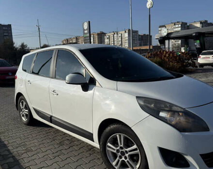 Рено Гранд Сценик, объемом двигателя 0 л и пробегом 395 тыс. км за 5200 $, фото 18 на Automoto.ua