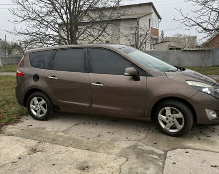 Рено Гранд Сценик, объемом двигателя 1.5 л и пробегом 180 тыс. км за 7350 $, фото 3 на Automoto.ua