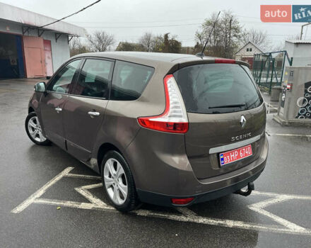 Рено Гранд Сценик, объемом двигателя 1.6 л и пробегом 180 тыс. км за 8200 $, фото 19 на Automoto.ua