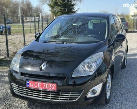 Рено Гранд Сценик, объемом двигателя 2 л и пробегом 180 тыс. км за 8500 $, фото 6 на Automoto.ua