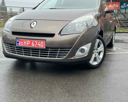 Рено Гранд Сценик, объемом двигателя 1.6 л и пробегом 180 тыс. км за 8200 $, фото 2 на Automoto.ua