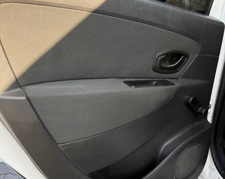 Рено Гранд Сценик, объемом двигателя 0 л и пробегом 395 тыс. км за 5200 $, фото 14 на Automoto.ua