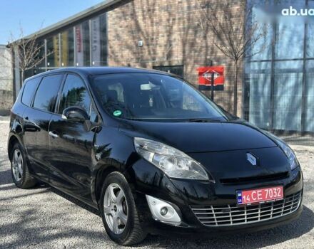 Рено Гранд Сценик, объемом двигателя 2 л и пробегом 180 тыс. км за 8500 $, фото 2 на Automoto.ua