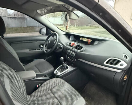 Рено Гранд Сценик, объемом двигателя 1.5 л и пробегом 180 тыс. км за 7350 $, фото 11 на Automoto.ua