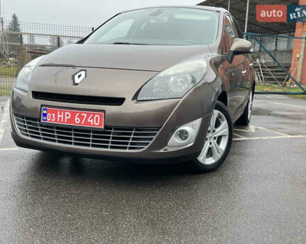 Рено Гранд Сценик, объемом двигателя 1.6 л и пробегом 180 тыс. км за 8200 $, фото 3 на Automoto.ua