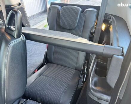 Рено Гранд Сценик, объемом двигателя 1.4 л и пробегом 206 тыс. км за 7950 $, фото 29 на Automoto.ua