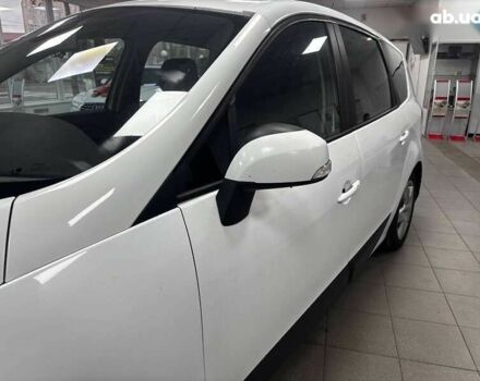 Рено Гранд Сценик, объемом двигателя 0 л и пробегом 281 тыс. км за 7690 $, фото 15 на Automoto.ua