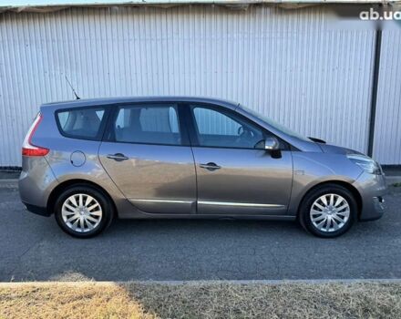 Рено Гранд Сценик, объемом двигателя 1.4 л и пробегом 206 тыс. км за 7950 $, фото 3 на Automoto.ua