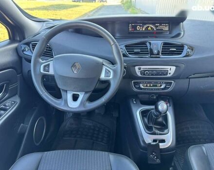 Рено Гранд Сценик, объемом двигателя 1.4 л и пробегом 206 тыс. км за 7950 $, фото 14 на Automoto.ua