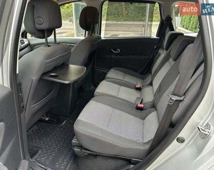 Рено Гранд Сценік, об'ємом двигуна 1.5 л та пробігом 214 тис. км за 8890 $, фото 12 на Automoto.ua