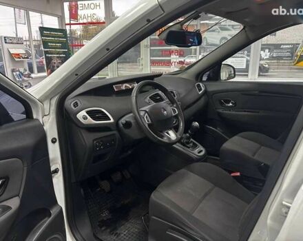 Рено Гранд Сценик, объемом двигателя 0 л и пробегом 281 тыс. км за 7690 $, фото 21 на Automoto.ua